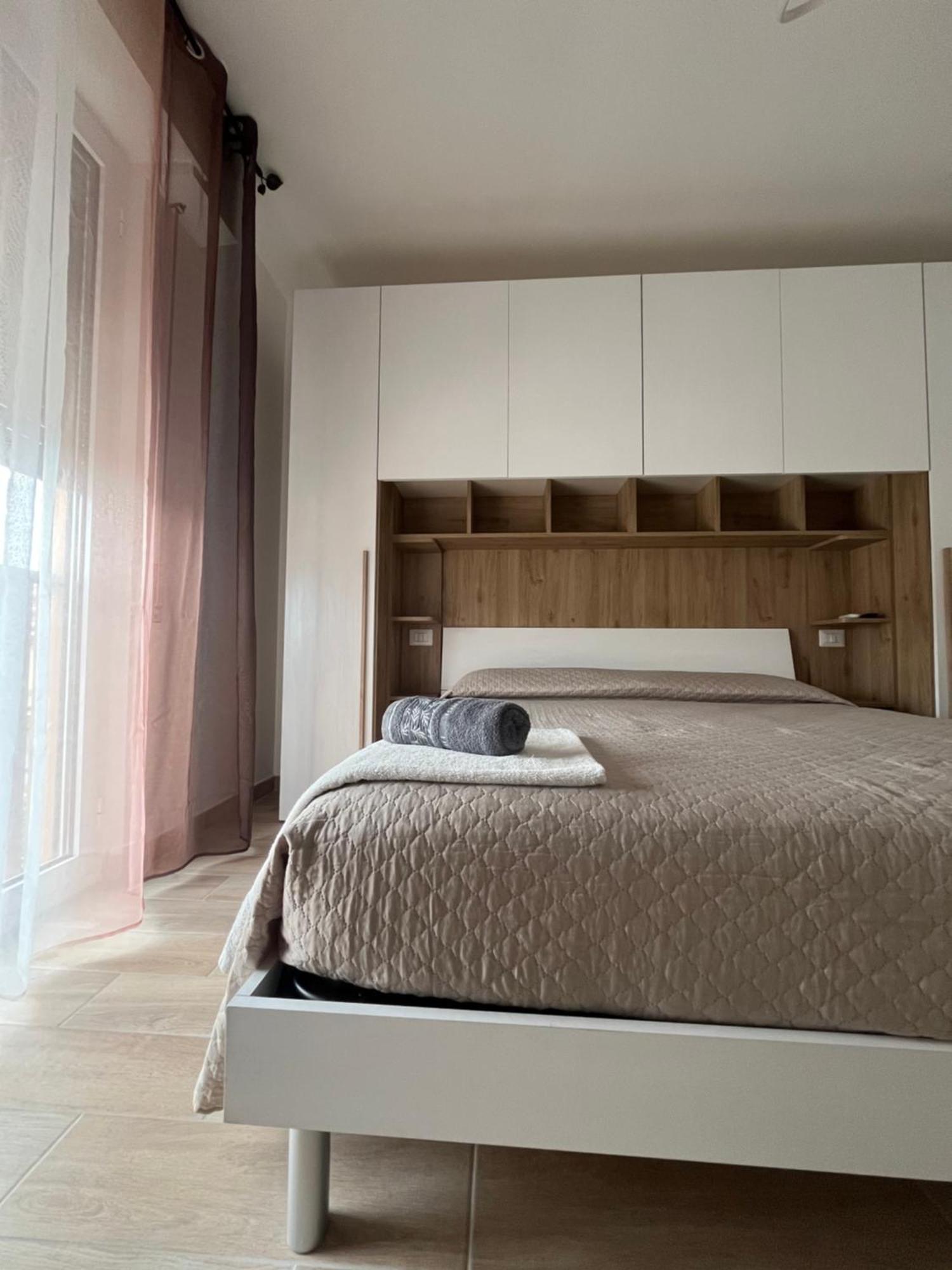 La Casa Del Sole Apartment Fonte Nuova Bagian luar foto